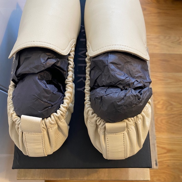 A. EMERY 'Delphine' Loafers - *Brand New* - Size 40 - Color: Eggshell - Picture 2 of 5